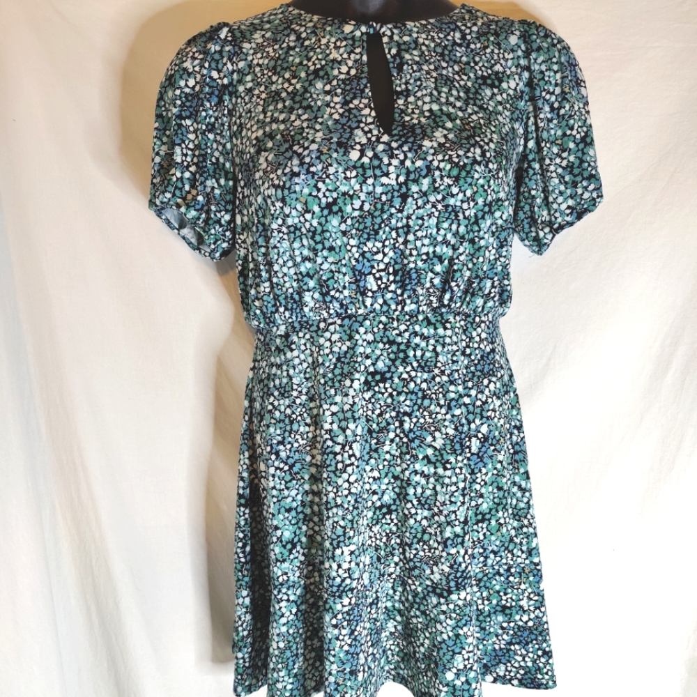 Ann Taylor Loft Adorable Mini Dress EUC ❤️